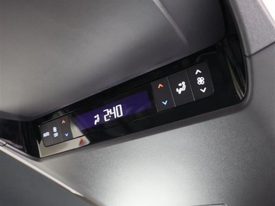 صورة 41 لـ 2024 Toyota ALPHARD
