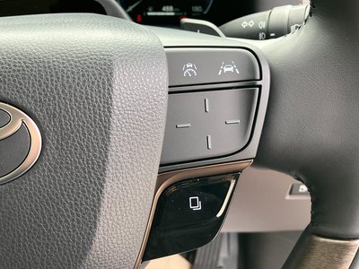 2025 Toyota ALPHARD — фото 23
