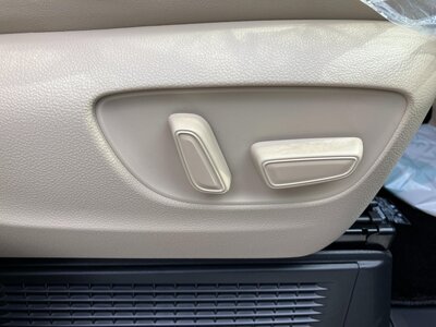 2025 Toyota ALPHARD — фото 19