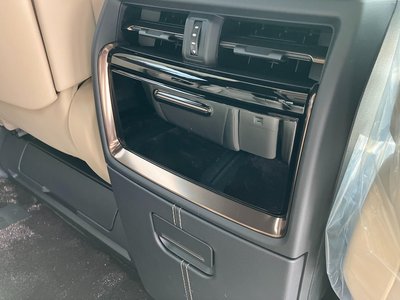 2025 Toyota ALPHARD — фото 34