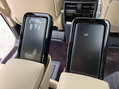 2025 Toyota ALPHARD — фото 32
