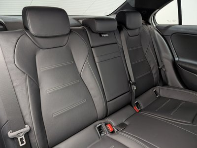 صورة 14 لـ 2024 Mercedes-BENZ A-CLASS AMG