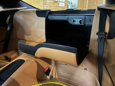 صورة 21 لـ 2021 Ferrari ROMA