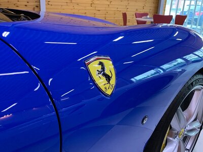 صورة 25 لـ 2021 Ferrari ROMA