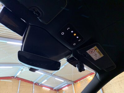 صورة 32 لـ 2021 Ferrari ROMA