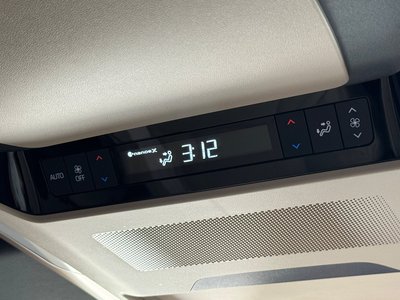 2025 Toyota ALPHARD 照片 68