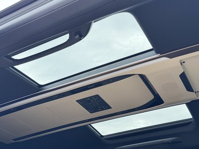2025 Toyota ALPHARD 照片 5