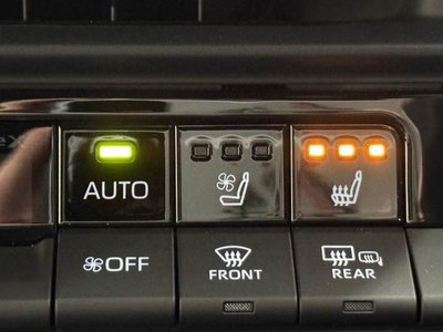 2024 Toyota CROWN SPORT photo 8