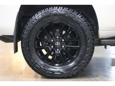 2022 Toyota LAND CRUISER PRADO thumbnail 15