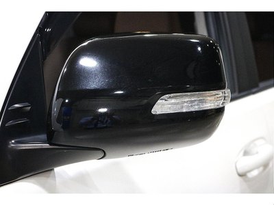 2022 Toyota LAND CRUISER PRADO thumbnail 18