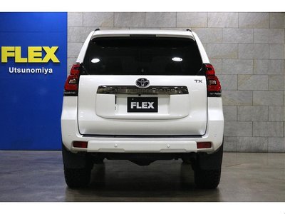 2022 Toyota LAND CRUISER PRADO thumbnail 24