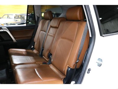 2022 Toyota LAND CRUISER PRADO thumbnail 11