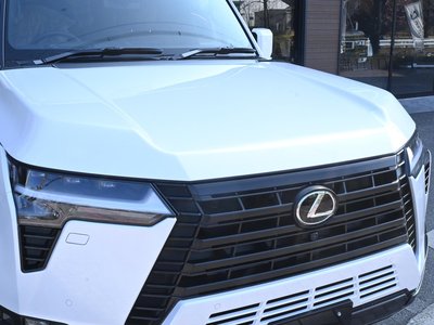 صورة 11 لـ 2025 Lexus GX