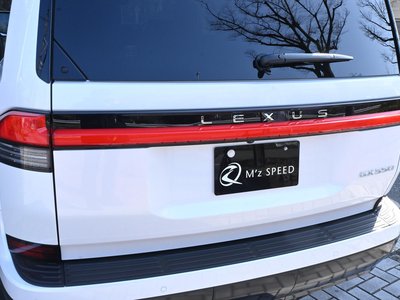 صورة 19 لـ 2025 Lexus GX