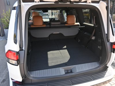 صورة 56 لـ 2025 Lexus GX