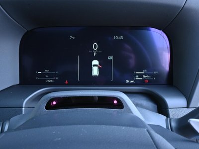 صورة 39 لـ 2025 Lexus GX