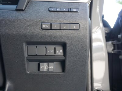 2025 Lexus GX — фото 44