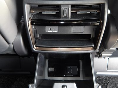صورة 47 لـ 2024 Toyota ALPHARD