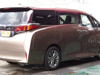 صورة 4 لـ 2024 Toyota ALPHARD
