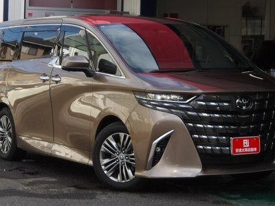 صورة 79 لـ 2024 Toyota ALPHARD