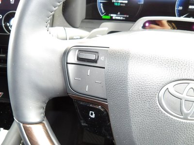 صورة 67 لـ 2024 Toyota ALPHARD