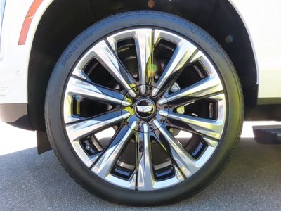 2025 Cadillac ESCALADE photo 15