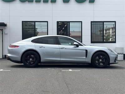 2019 Porsche PANAMERA thumbnail 36