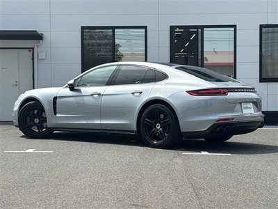 2019 Porsche PANAMERA thumbnail 33