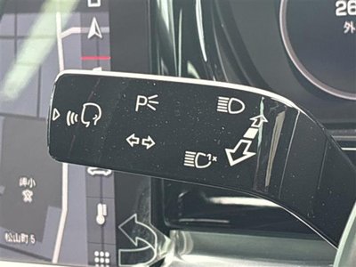 2019 Porsche PANAMERA photo 12