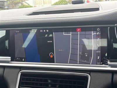 2019 Porsche PANAMERA photo 3