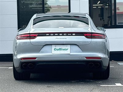 2019 Porsche PANAMERA thumbnail 34