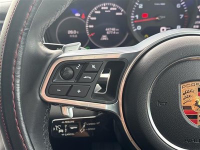 2019 Porsche PANAMERA photo 10