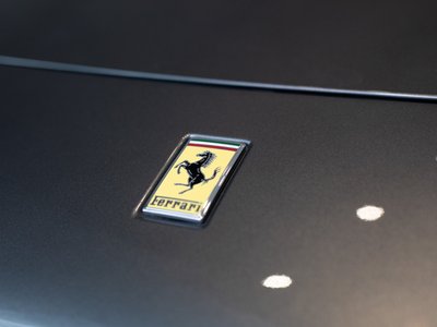 صورة 11 لـ 2021 Ferrari ROMA