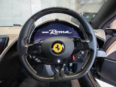 صورة 22 لـ 2021 Ferrari ROMA