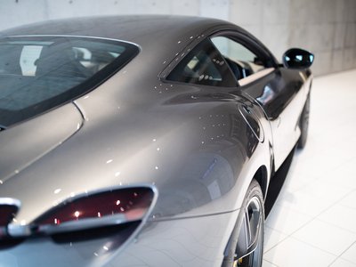 صورة 16 لـ 2021 Ferrari ROMA