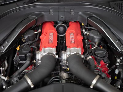 صورة 37 لـ 2021 Ferrari ROMA