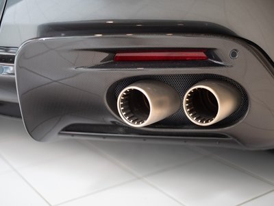 صورة 18 لـ 2021 Ferrari ROMA