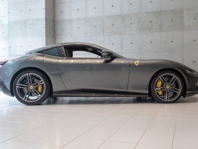 صورة 14 لـ 2021 Ferrari ROMA