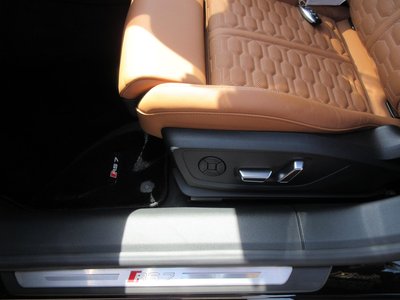 صورة 12 لـ 2024 AUDI RS7 SPORTBACK