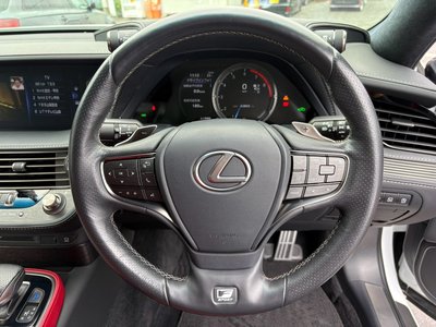 2018 Lexus LS thumbnail 22