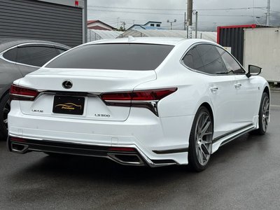 2018 Lexus LS photo 11