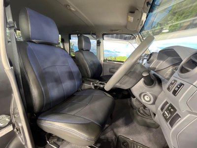 2014 Toyota LAND CRUISER 70 photo 9