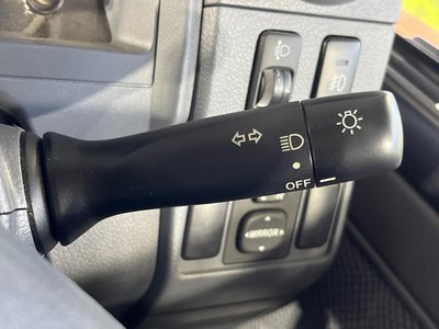 2014 Toyota LAND CRUISER 70 thumbnail 52
