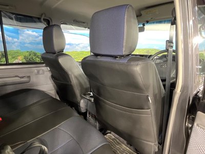 2014 Toyota LAND CRUISER 70 thumbnail 36