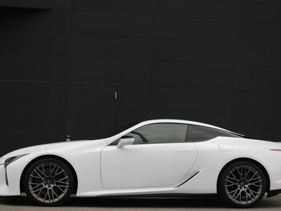 2018 Lexus LC thumbnail 11