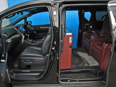 2016 Toyota ALPHARD — фото 58