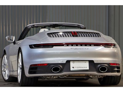 2020 Porsche 911 — миниатюра 21