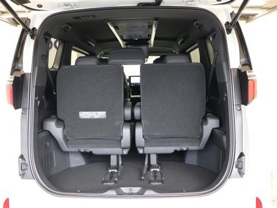 2024 Toyota ALPHARD 缩略图 17