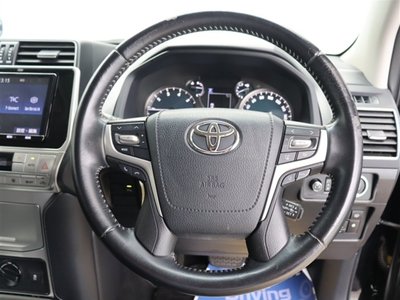 صورة 13 لـ 2019 Toyota LAND CRUISER PRADO