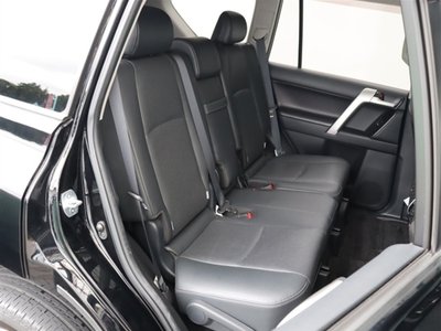 صورة 18 لـ 2019 Toyota LAND CRUISER PRADO